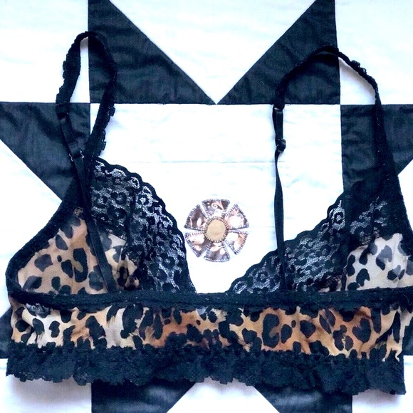 SOLD✨✨Hanky Panky | M | Cheetah Black Lace Bra Bralette 🌺 - Picture 4 of 6